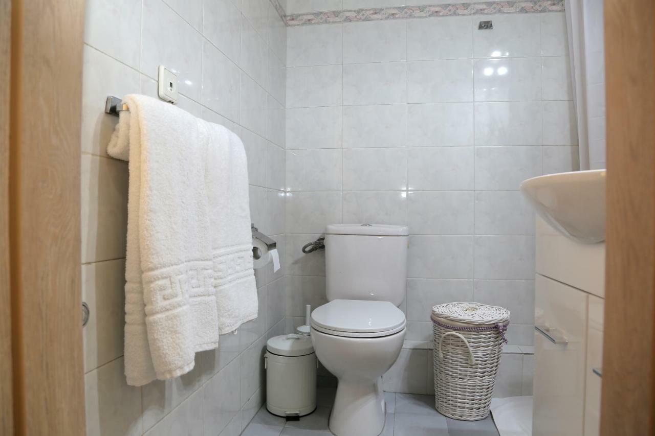 Stylish Modern Apartment, Nilie Hospitality Mgmt Soluň Exteriér fotografie